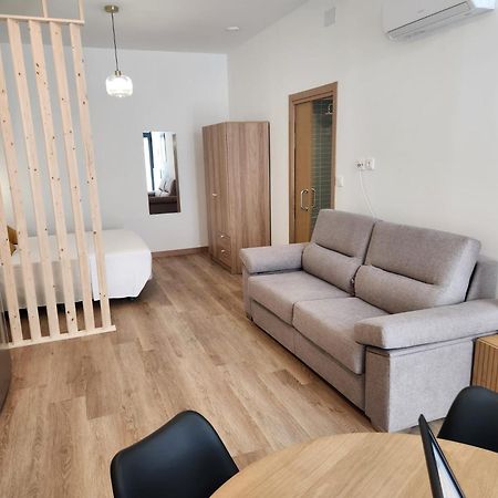 Dormavalencia Cronica Apartment ภายนอก รูปภาพ