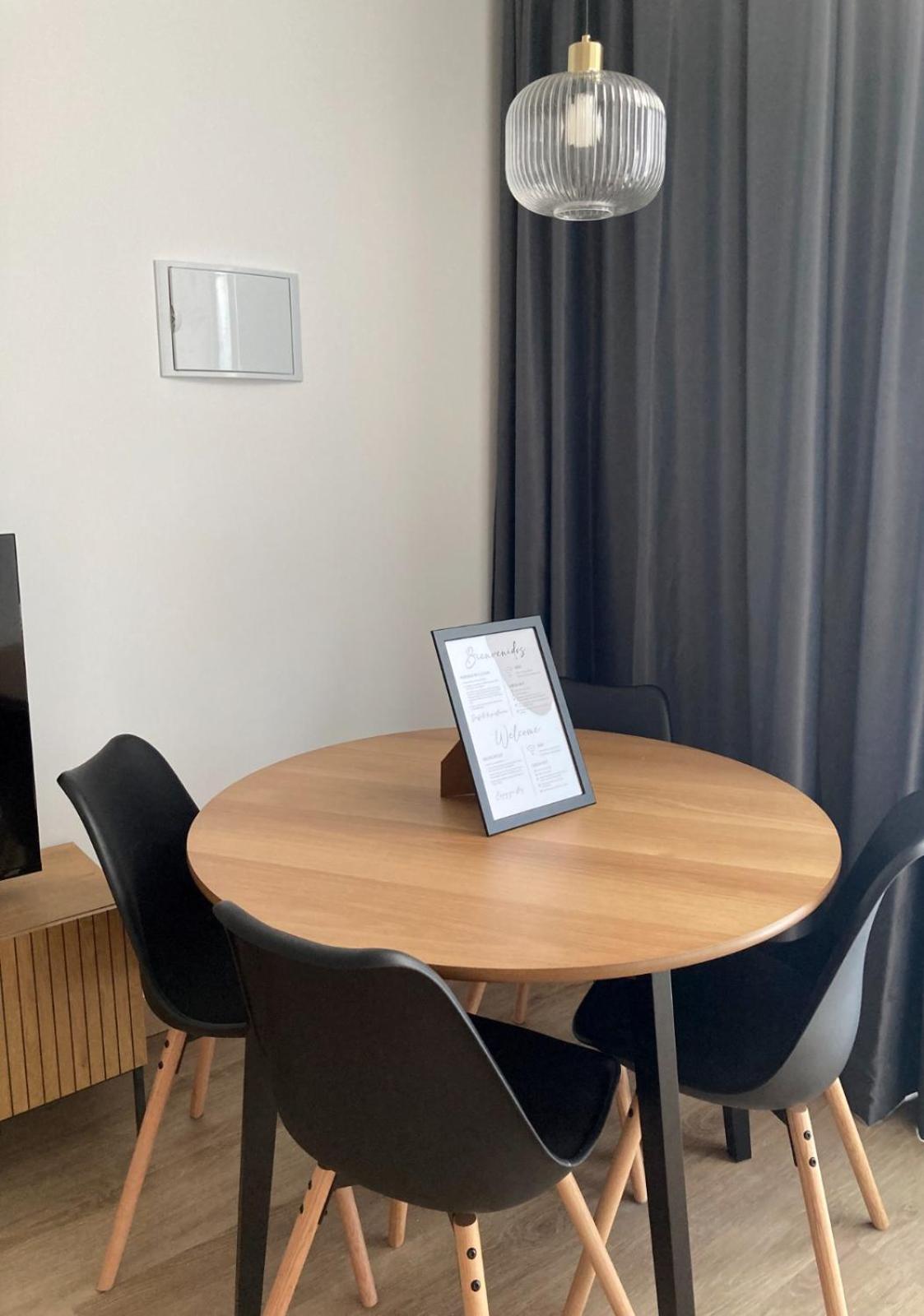 Dormavalencia Cronica Apartment ภายนอก รูปภาพ