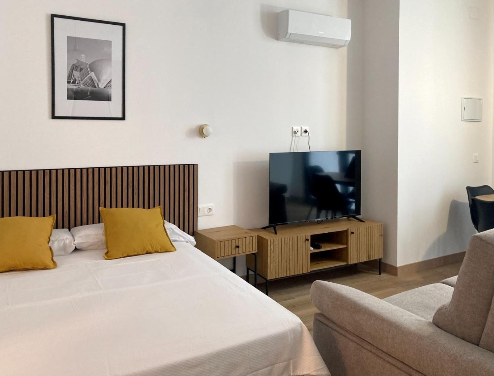 Dormavalencia Cronica Apartment ภายนอก รูปภาพ