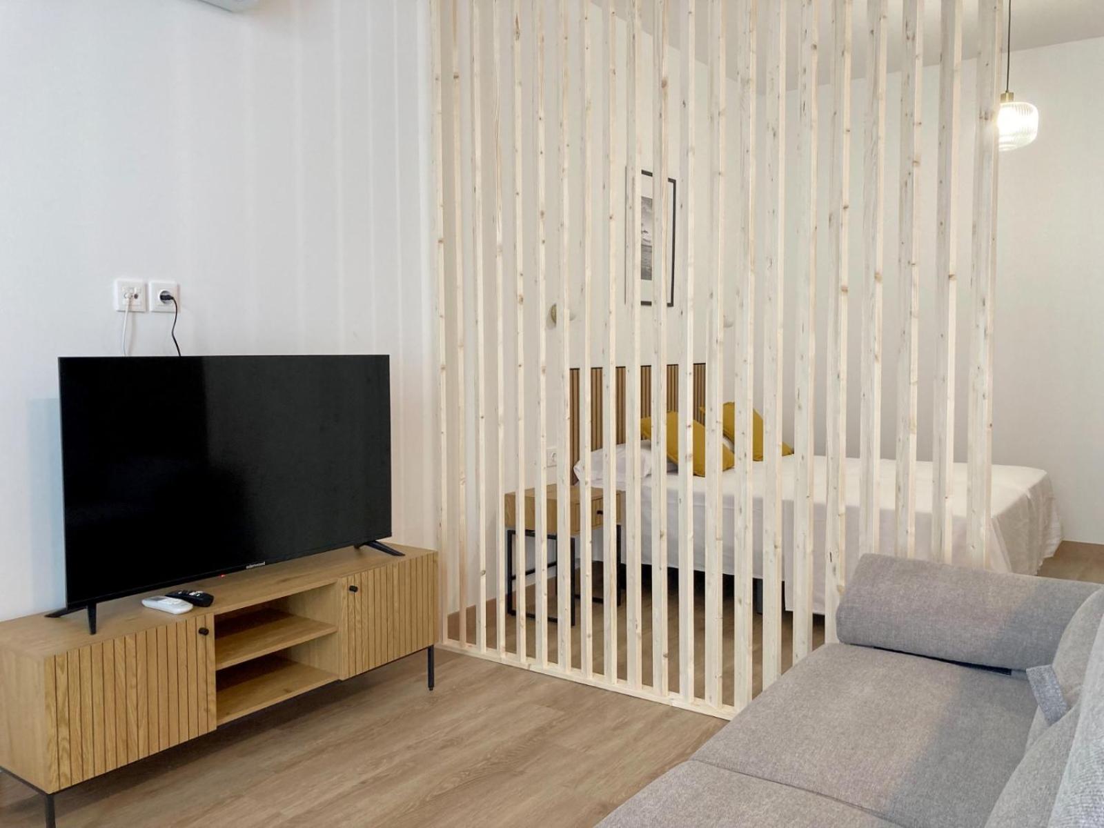Dormavalencia Cronica Apartment ภายนอก รูปภาพ